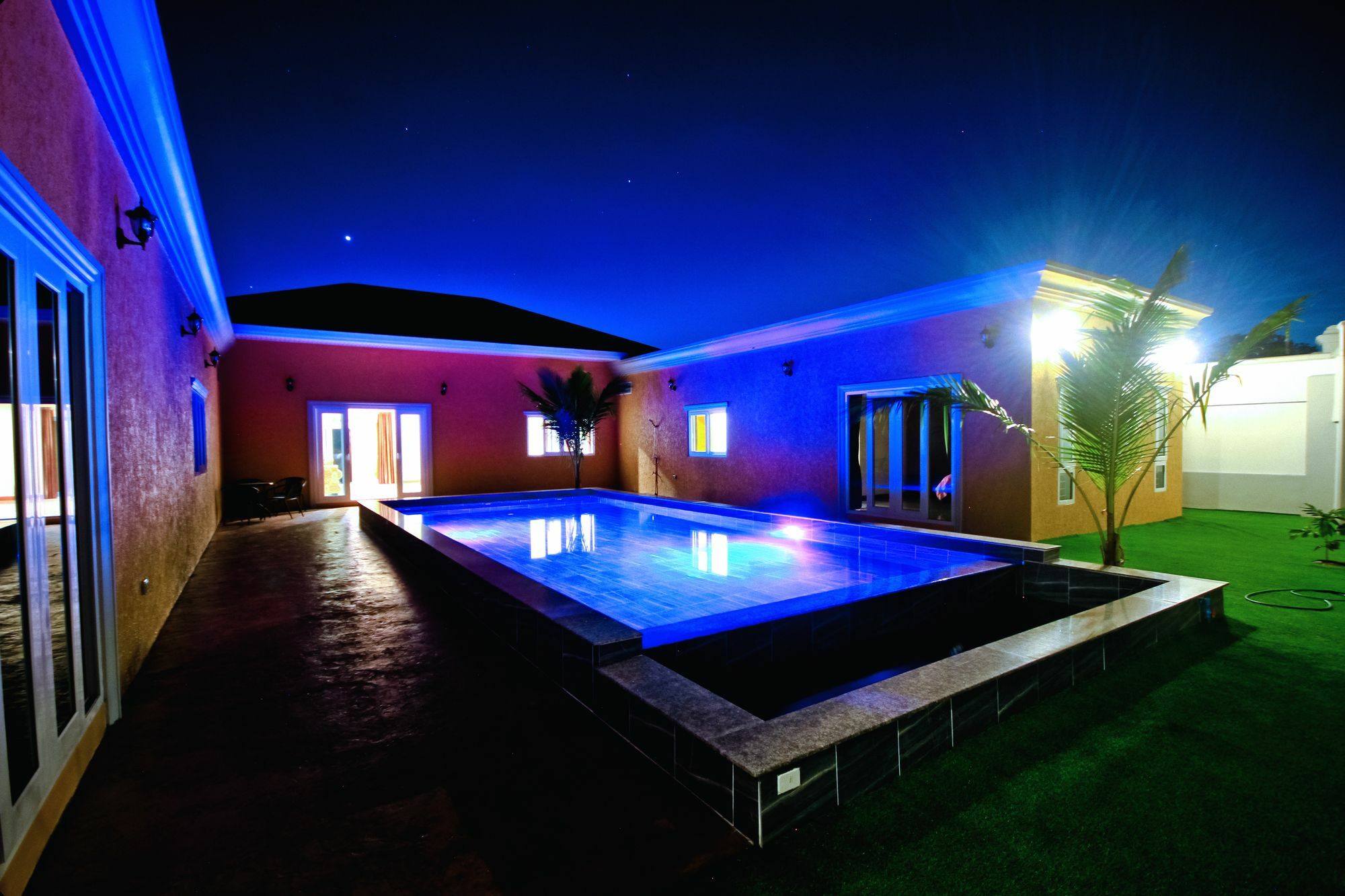Luxury Pool Villa 3Br 6-8 Persons (Adults Only) Pattaya Εξωτερικό φωτογραφία